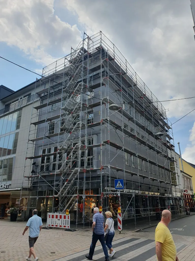 Geschäftshaus-Fassadensanierung — Bielefeld